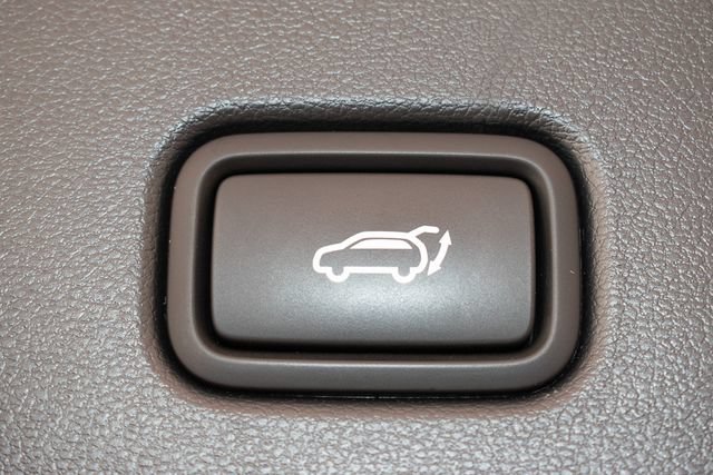 Used 2022 Hyundai Tucson Limited AWD/4WD image 15