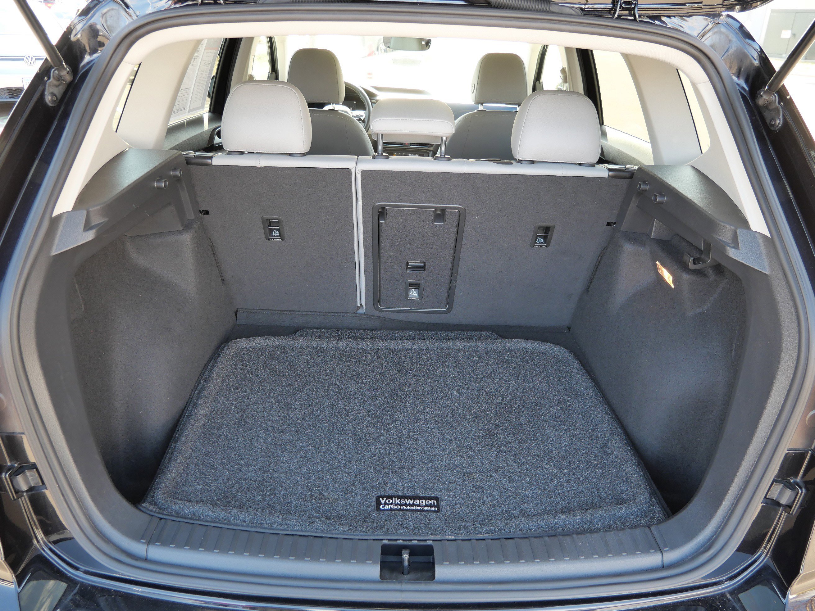 Certified 2022 Volkswagen Taos SE AWD/4WD image 18