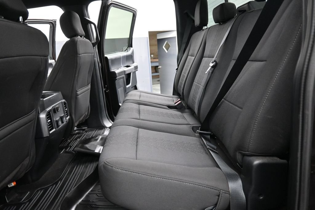 Used 2019 Ford F150 XLT w/ Equipment Group 302A Luxury AWD/4WD image 27