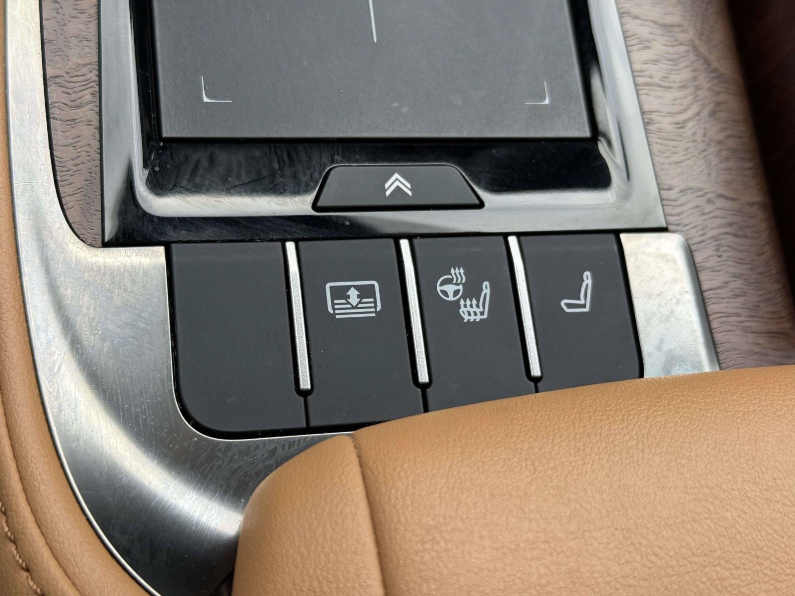 Used 2022 Lexus LS 500 AWD w/ Accessory Package (Z1) image 26
