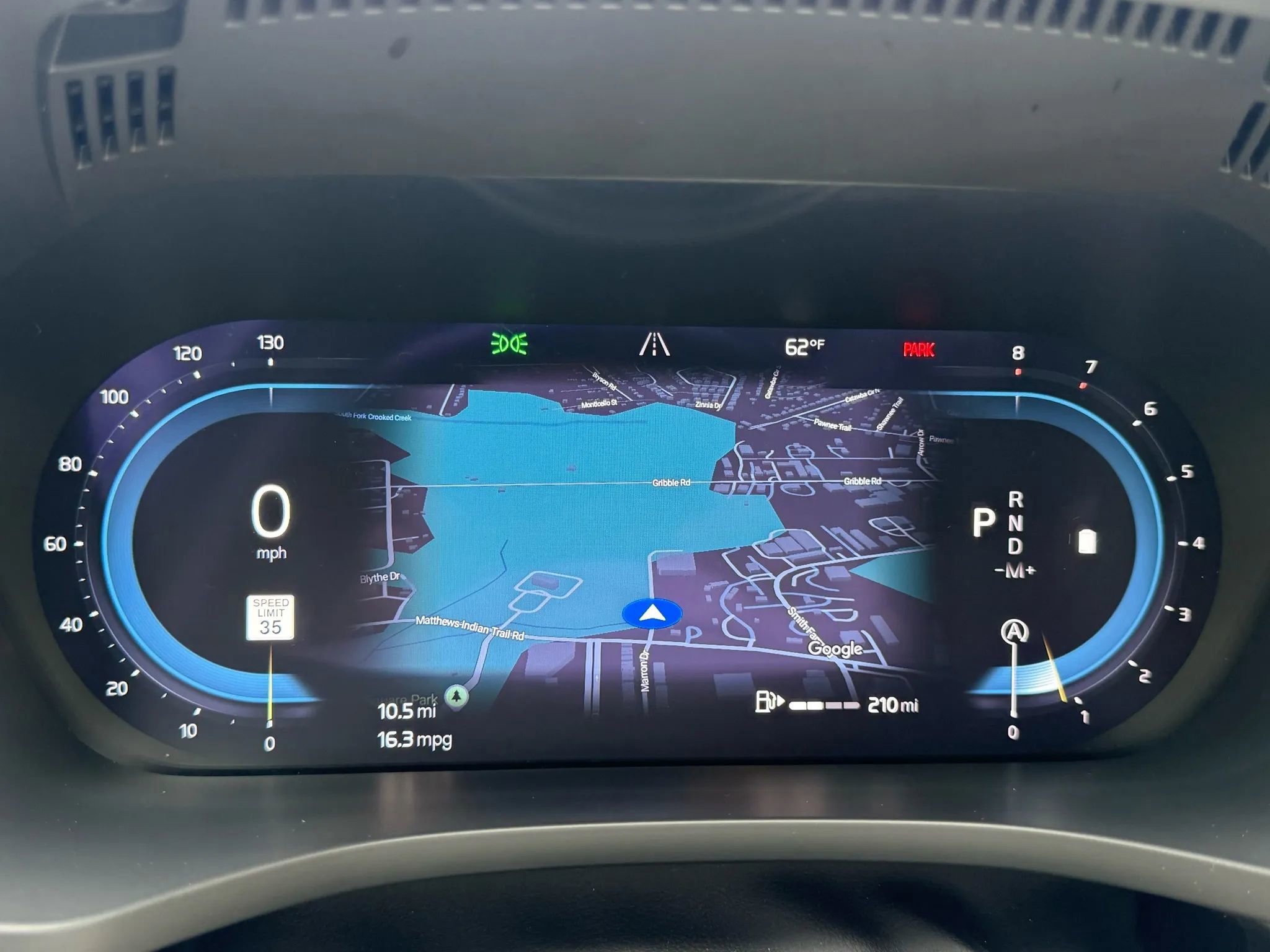 Used 2022 Volvo XC60 B5 Momentum image 24