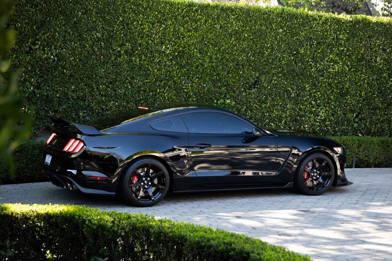 Used 2019 Ford Mustang Shelby GT350R w/ GT350R Equipment Group 920A image 25