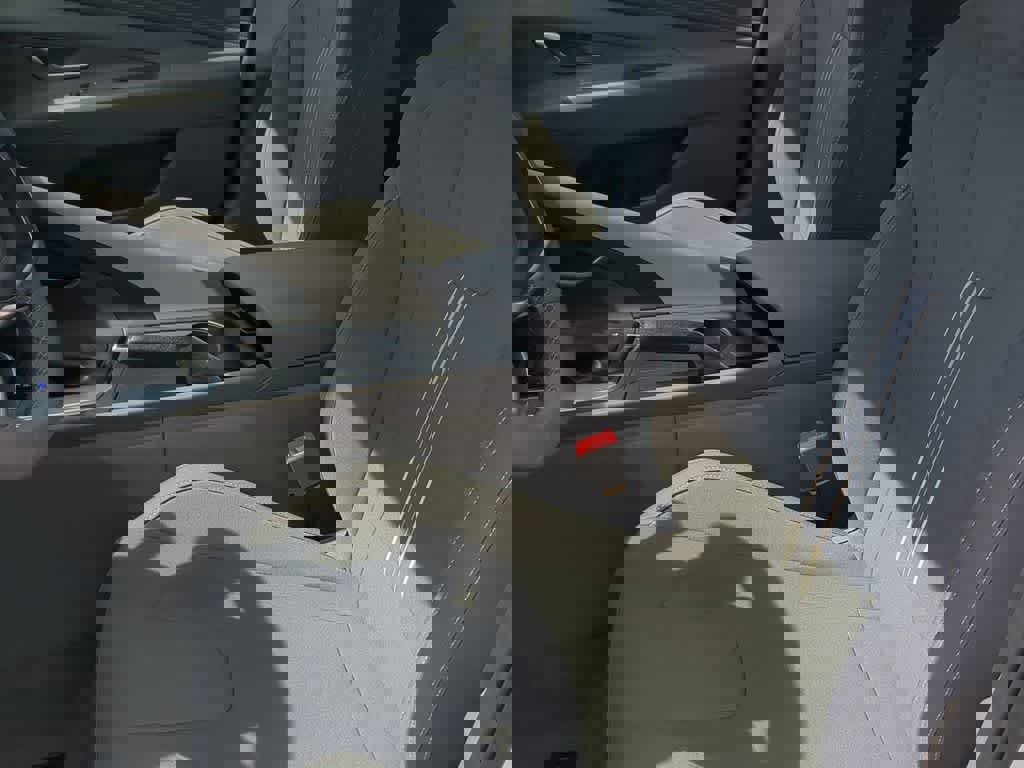 New 2026 Hyundai Elantra Sport image 17