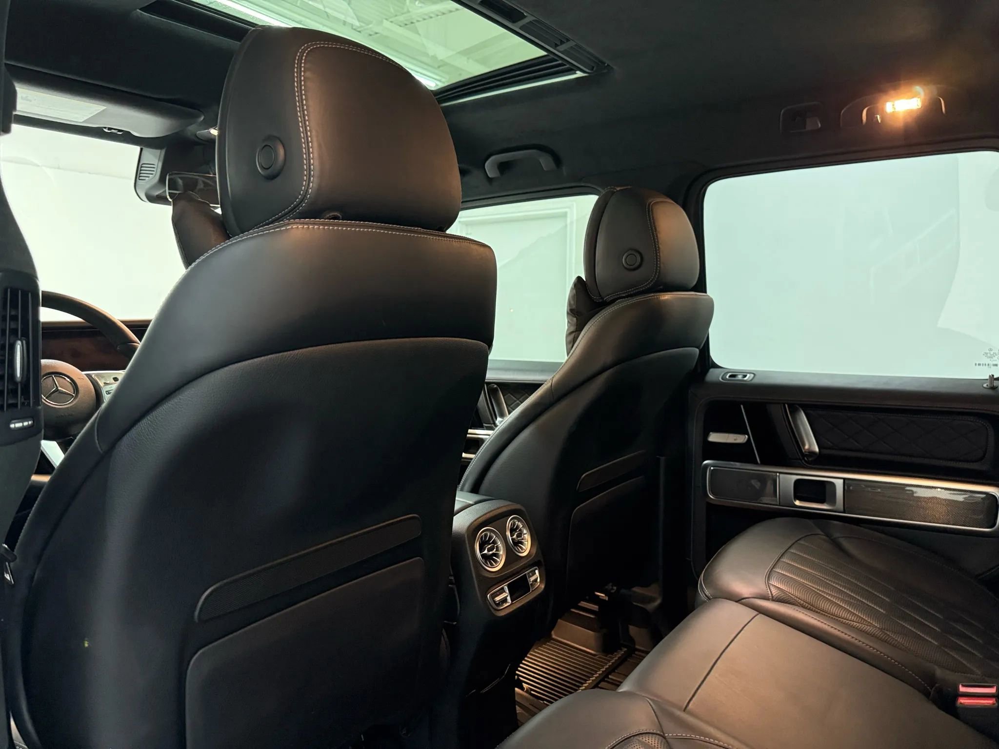 Used 2019 Mercedes-Benz G 550 image 15