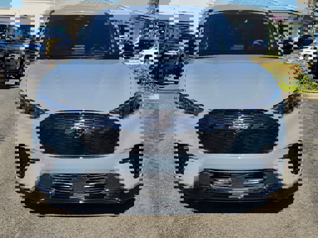 Used 2025 Ford Mustang Mach-E GT image 10