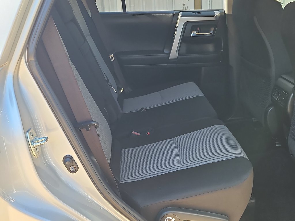 Used 2023 Toyota 4Runner SR5 AWD/4WD image 27
