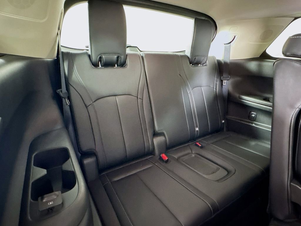 Certified 2024 INFINITI QX60 Luxe w/ Cargo Package image 36