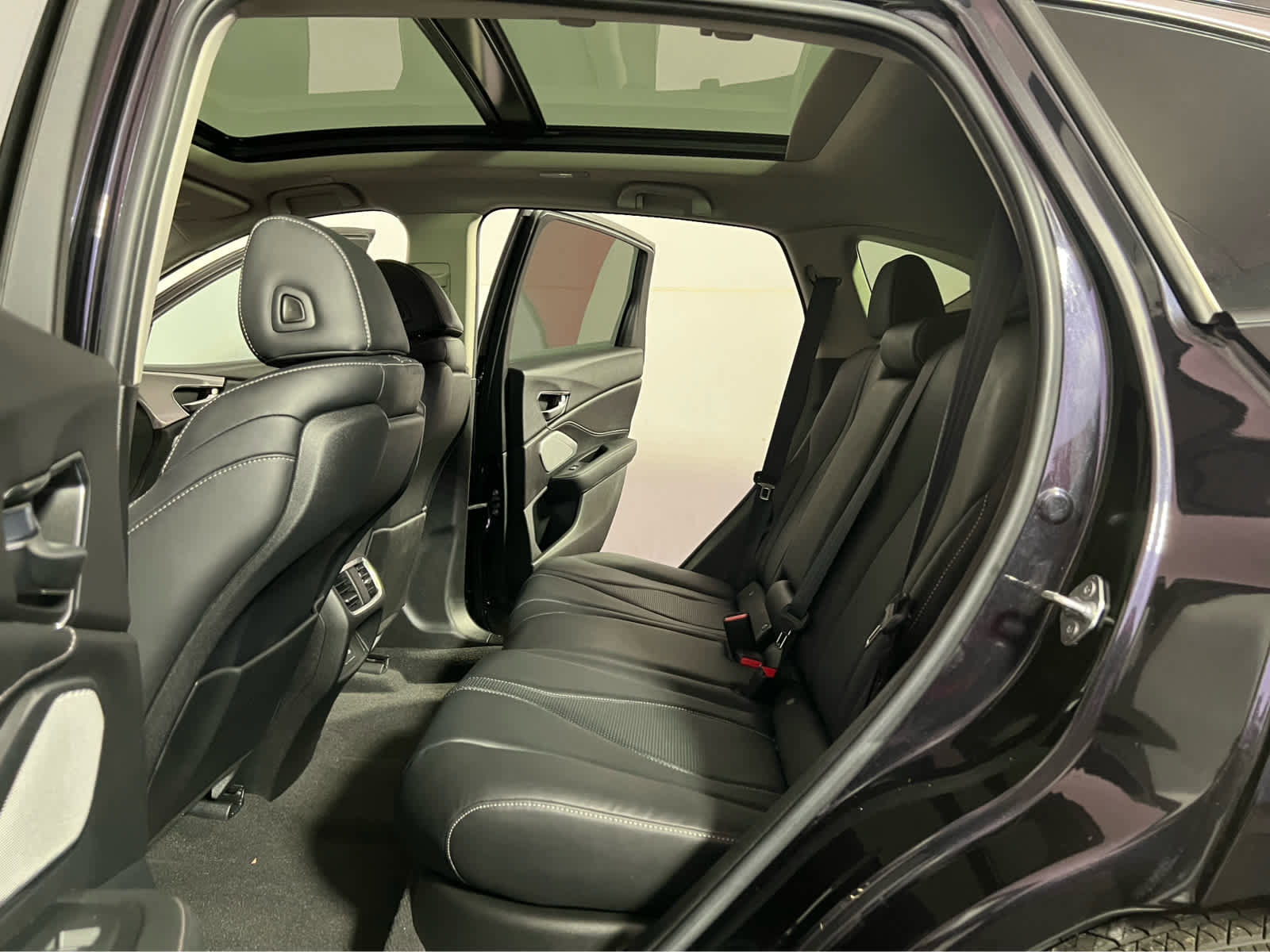 Certified 2024 Acura RDX SH-AWD w/ Technology Package image 24