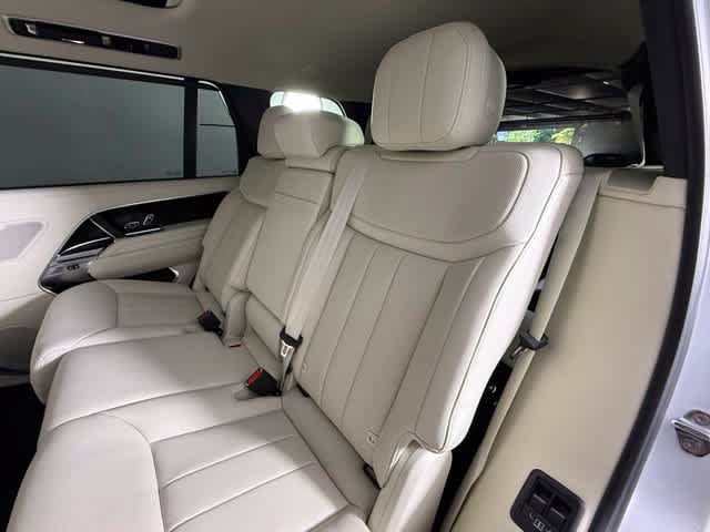 New 2027 Land Rover Range Rover Long Wheelbase SE AWD/4WD image 20