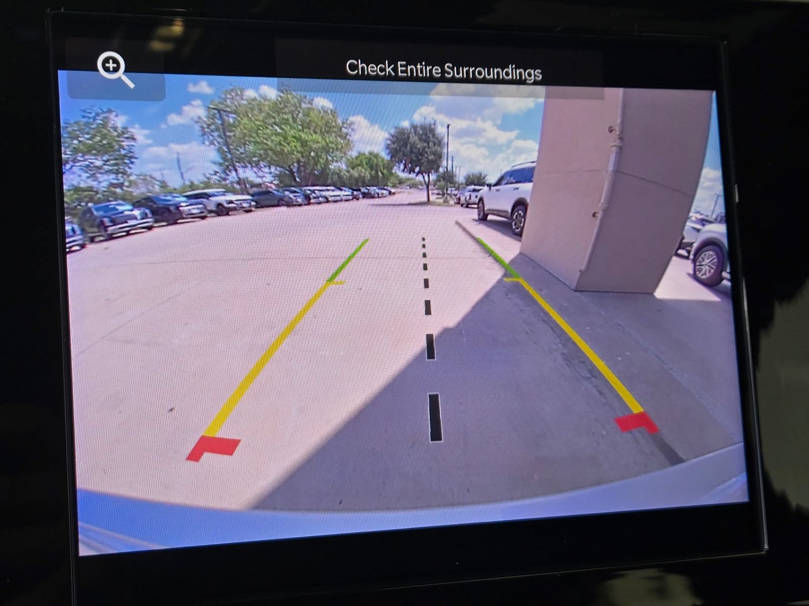 Used 2025 Jeep Grand Cherokee Laredo X RWD image 16