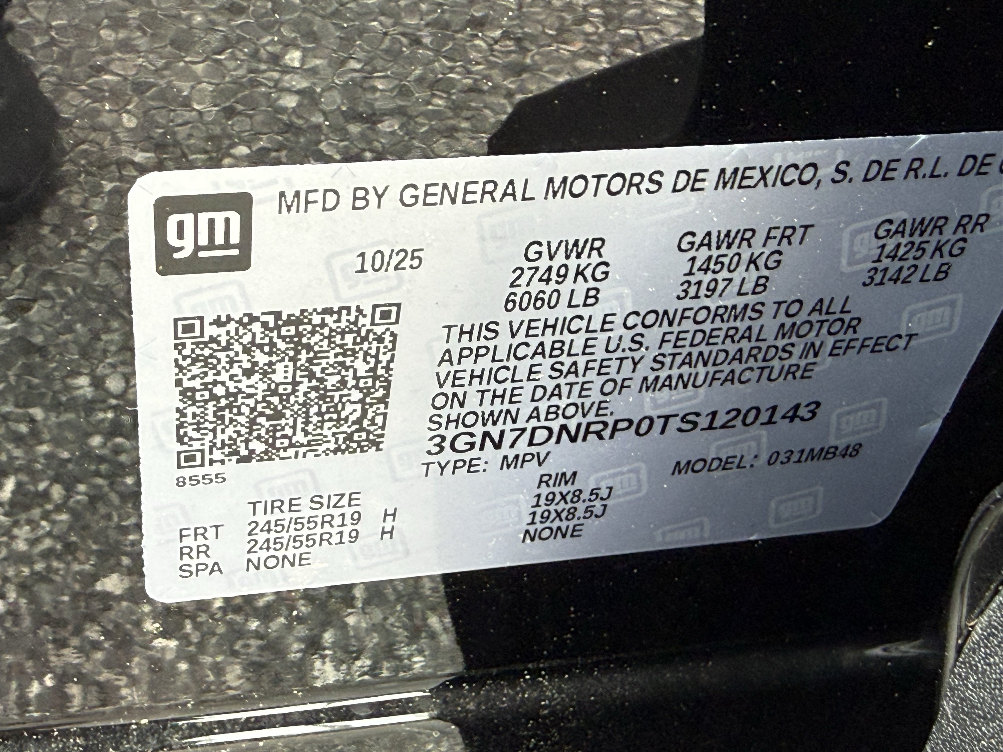 New 2026 Chevrolet Equinox EV LT FWD image 34