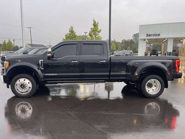 Used 2019 Ford F450 Platinum w/ Platinum Ultimate Package AWD/4WD image 2