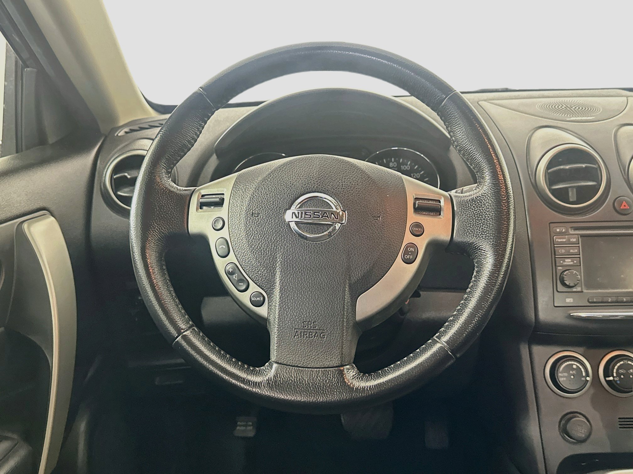 Used 2013 Nissan Rogue SL FWD image 17