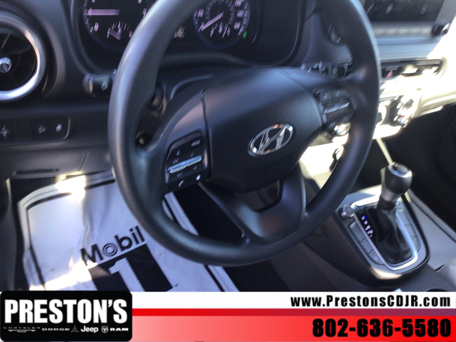 Used 2023 Hyundai Kona SEL AWD/4WD image 11