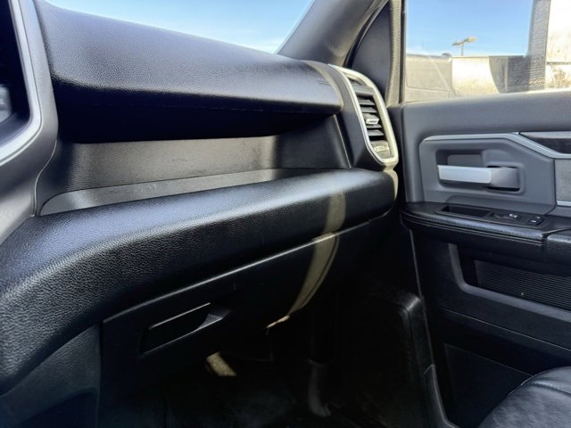 Used 2022 RAM 3500 Big Horn image 21