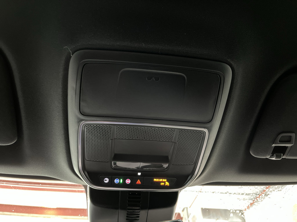New 2026 Chevrolet Traverse High Country w/ LPO, Floor Liner Package FWD image 28
