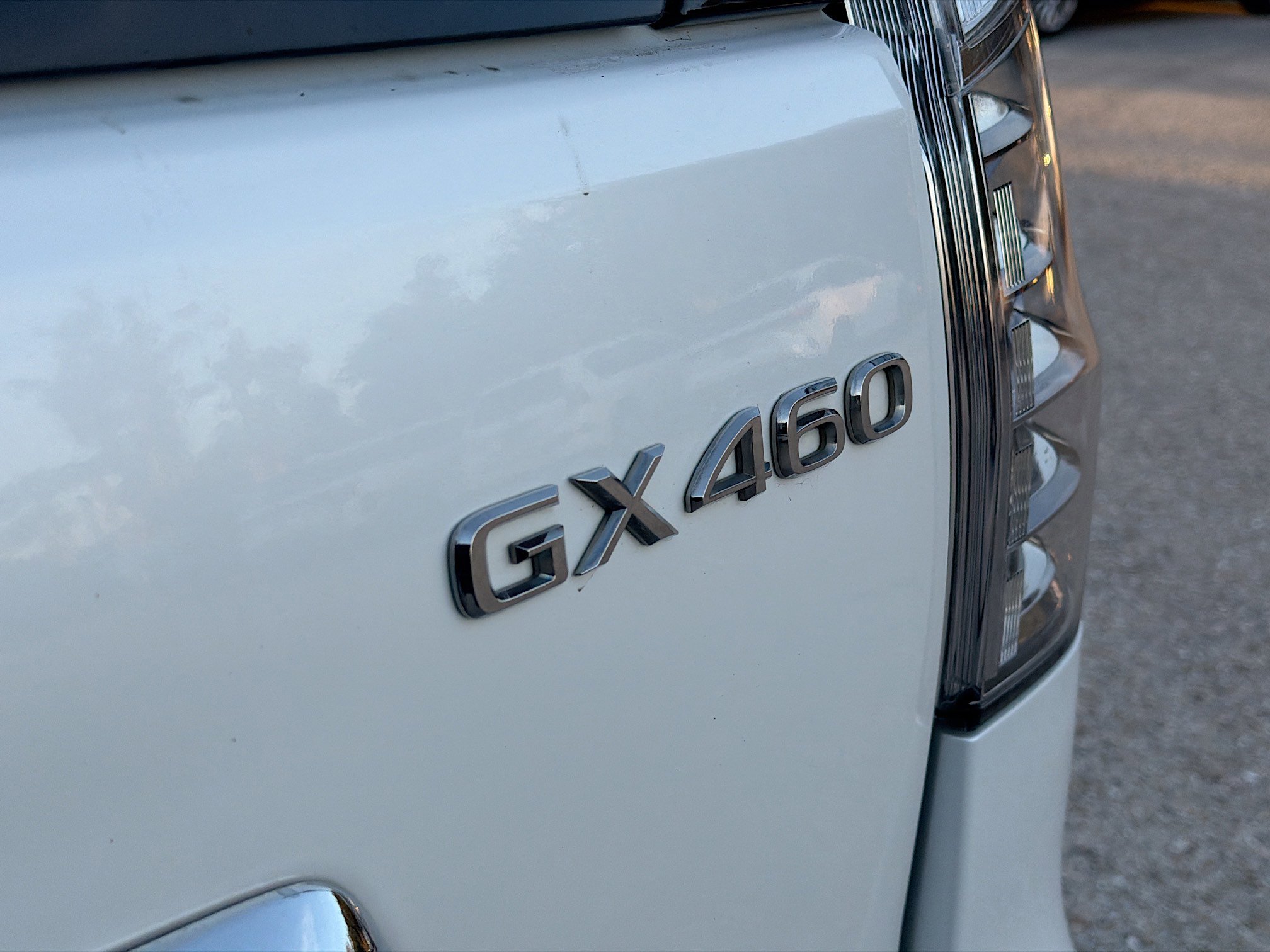 Used 2017 Lexus GX 460 image 11