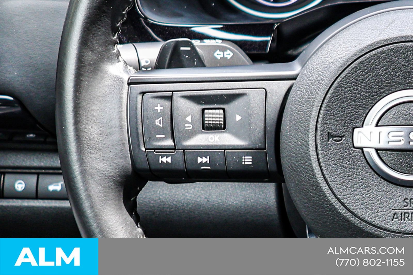 Used 2025 Nissan Pathfinder SV AWD/4WD image 28
