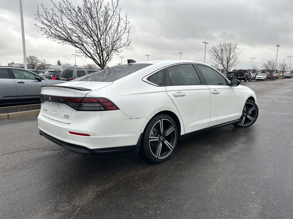 Used 2025 Honda Accord Sport image 11