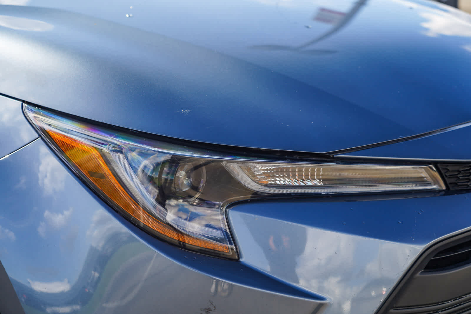 Used 2024 Toyota Corolla LE image 4