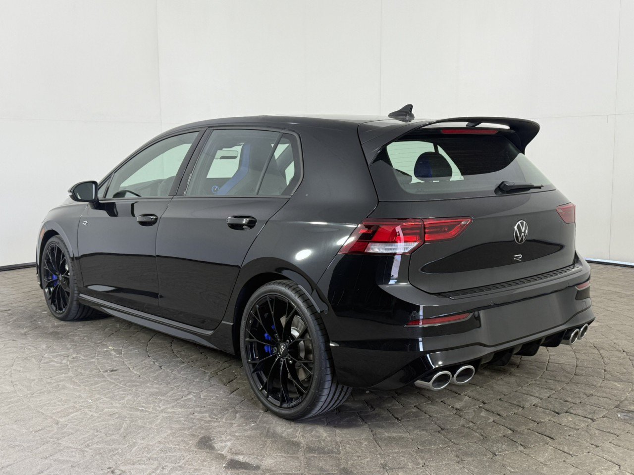 Used 2026 Volkswagen Golf AWD/4WD image 5