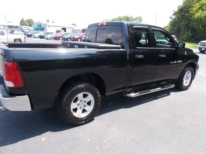 Used 2012 RAM 1500 Classic SLT AWD/4WD image 13
