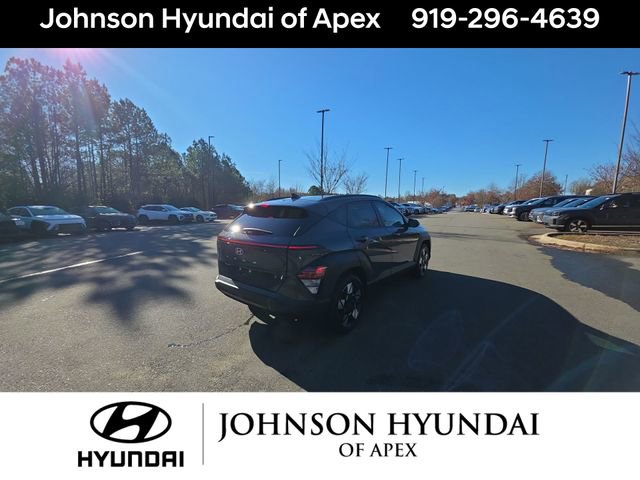 Certified 2025 Hyundai Kona SEL image 15