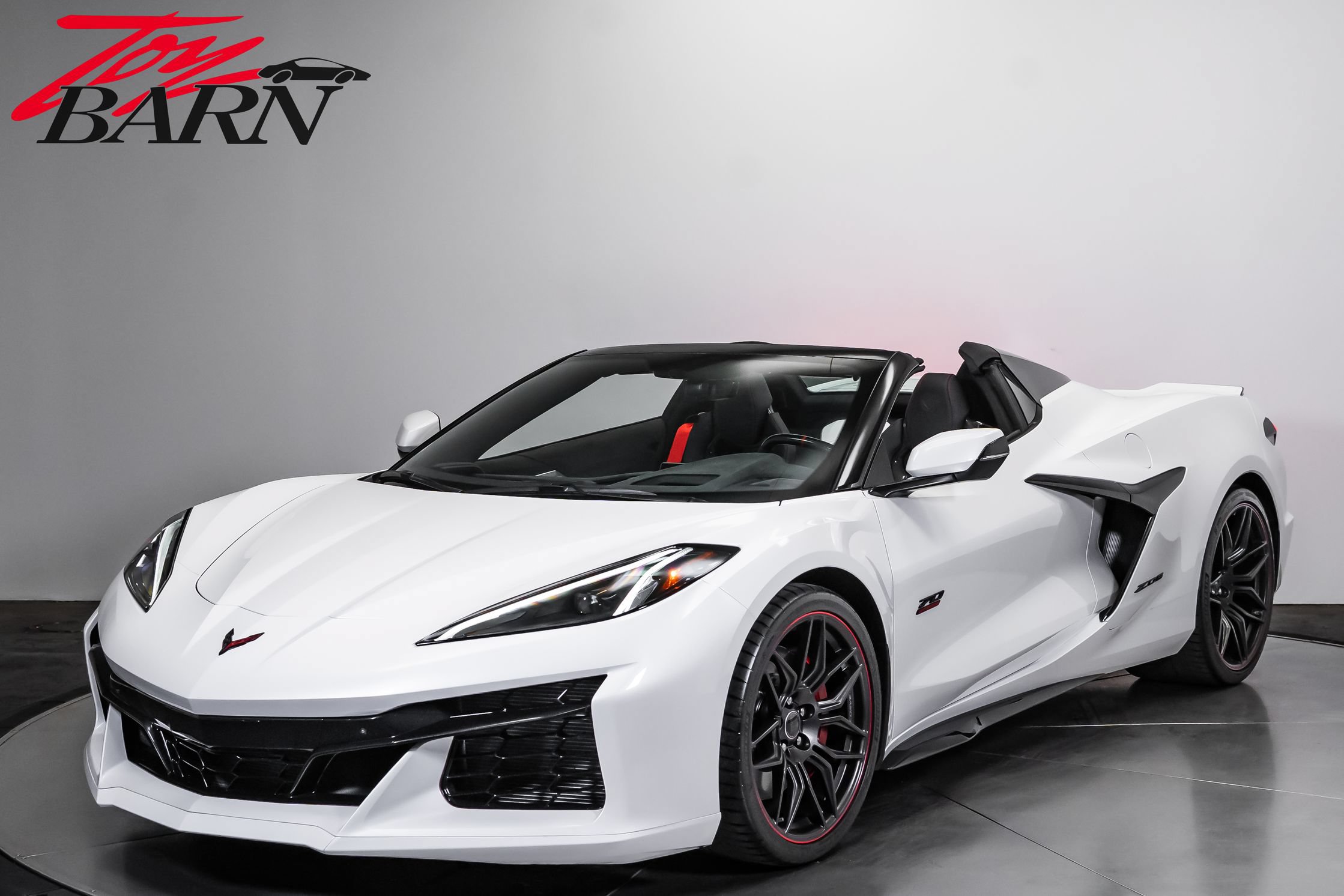 Used 2023 Chevrolet Corvette Z06 RWD image 1
