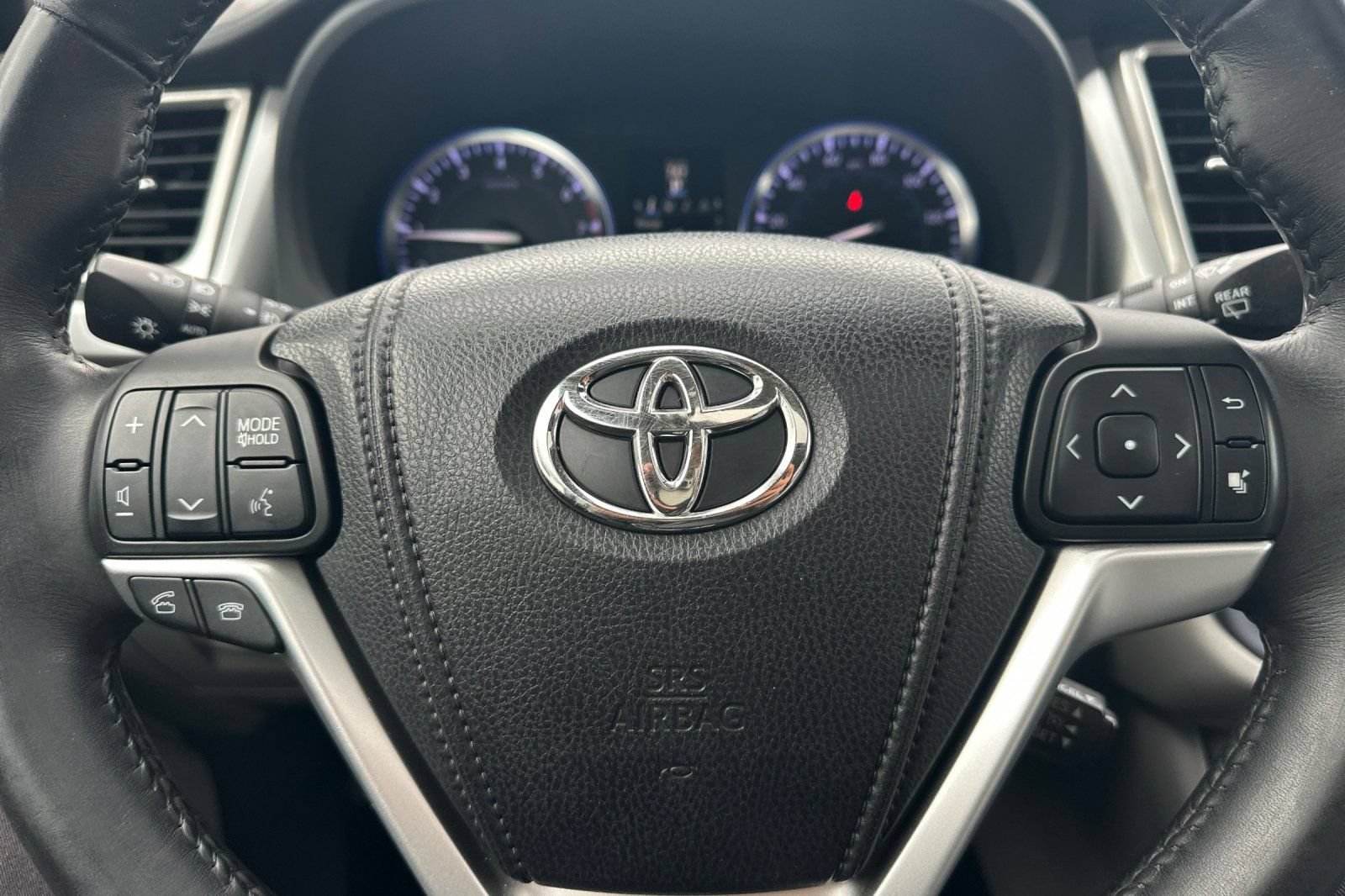 Used 2015 Toyota Highlander Limited FWD image 23