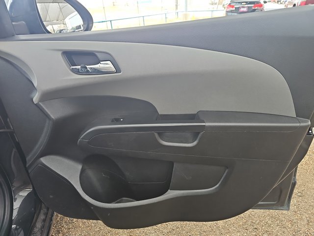 Used 2015 Chevrolet Sonic LT image 12