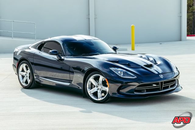 Used 2014 SRT Viper SRT-10 w/ Exterior Carbon Fiber Package RWD image 6
