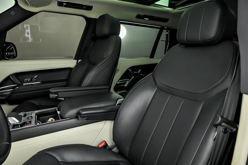 Used 2022 Land Rover Range Rover Long Wheelbase SE AWD/4WD image 18