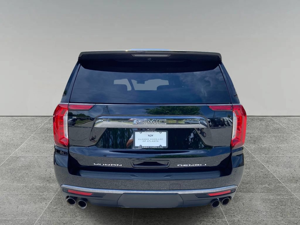 Used 2023 GMC Yukon XL Denali Ultimate AWD/4WD image 4