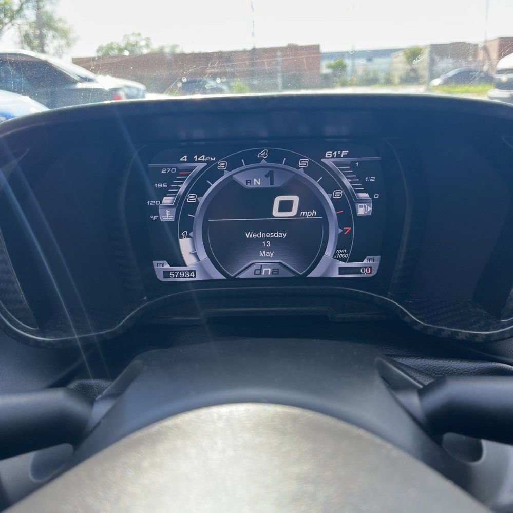 Used 2018 Alfa Romeo 4C Spider RWD image 12