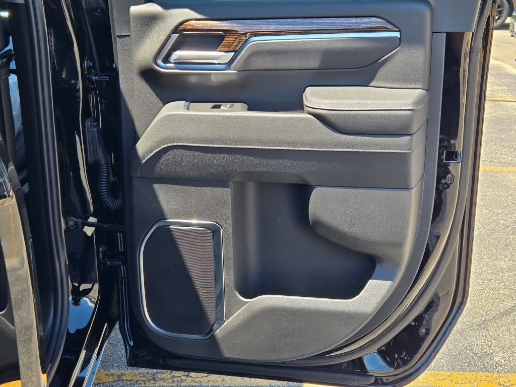 New 2026 GMC Sierra 2500 SLE w/ SLE Value Package; AWD/4WD image 20