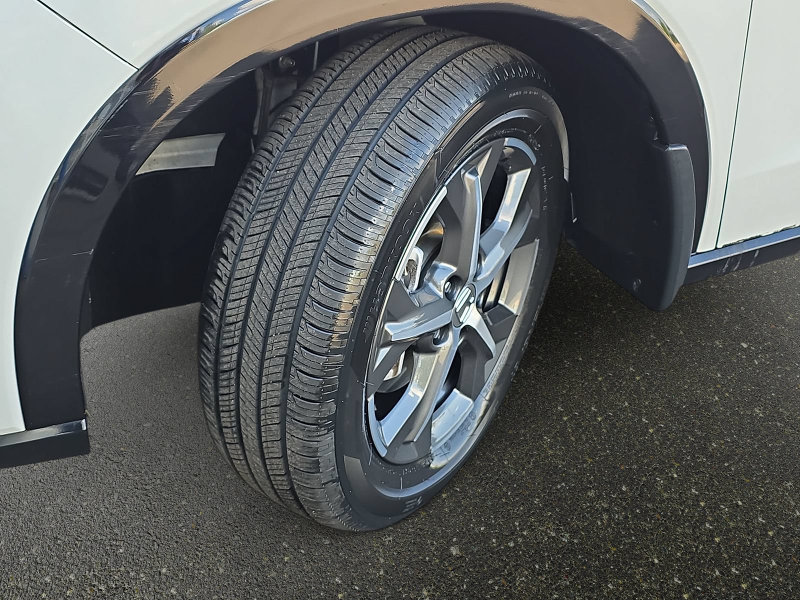 Used 2024 Honda HR-V EX-L image 28