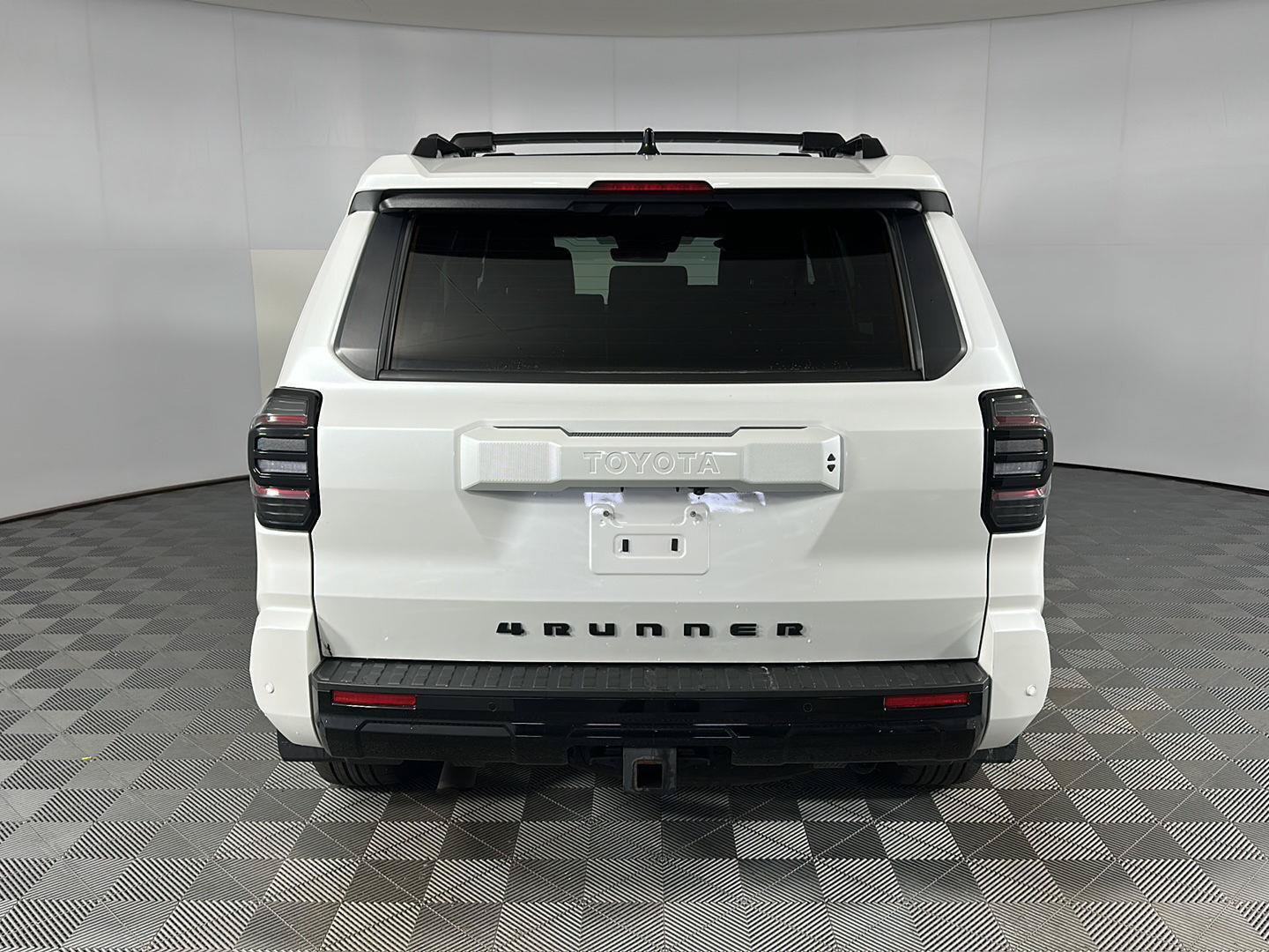 Used 2025 Toyota 4Runner TRD Sport AWD/4WD image 23