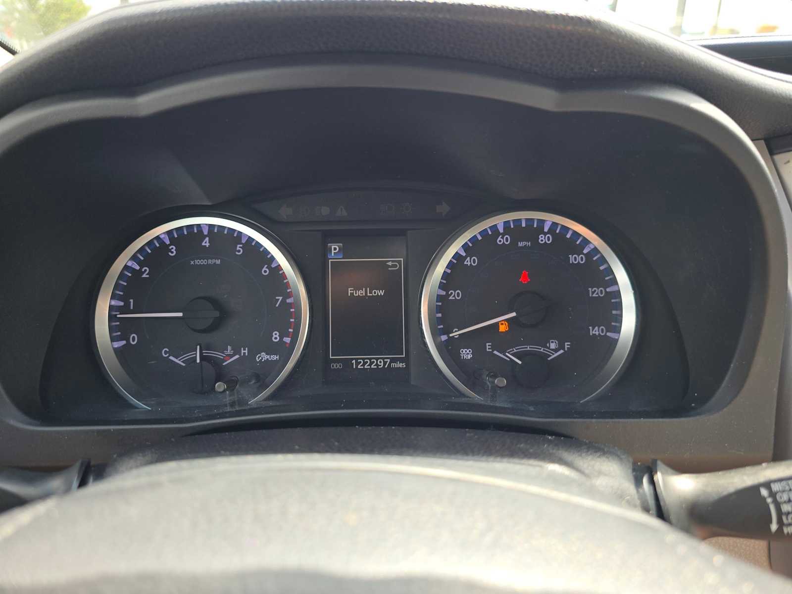 Used 2017 Toyota Highlander LE FWD image 24