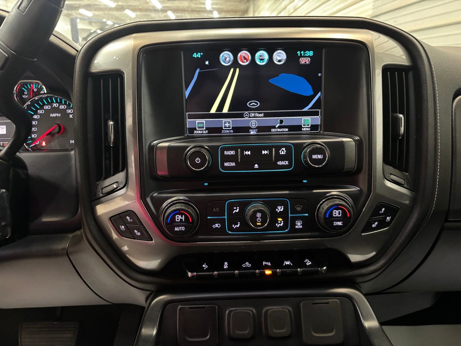 Used 2018 Chevrolet Silverado 1500 LTZ Z71 w/ LTZ Plus Package image 17