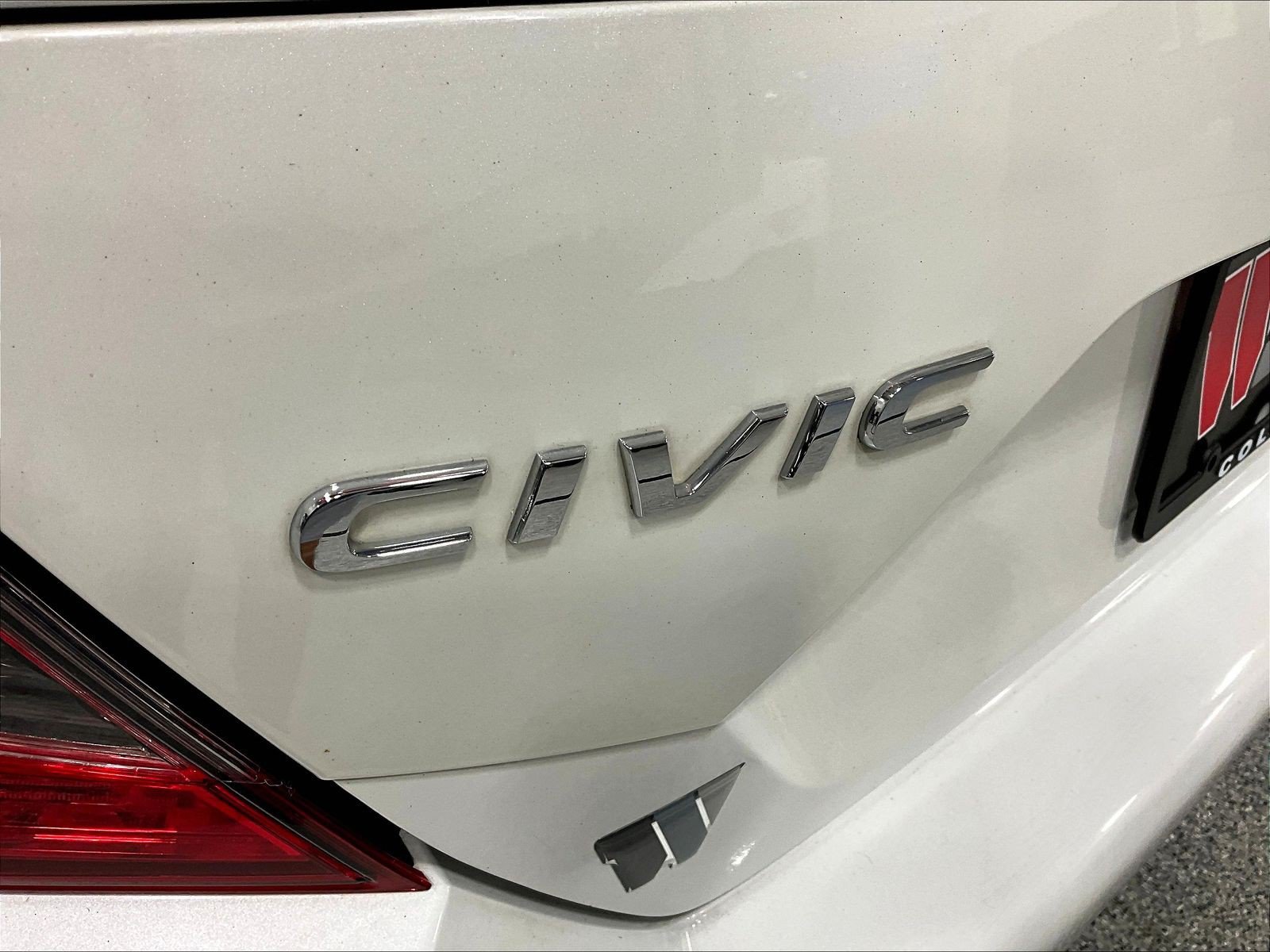 Used 2017 Honda Civic EX-T image 24