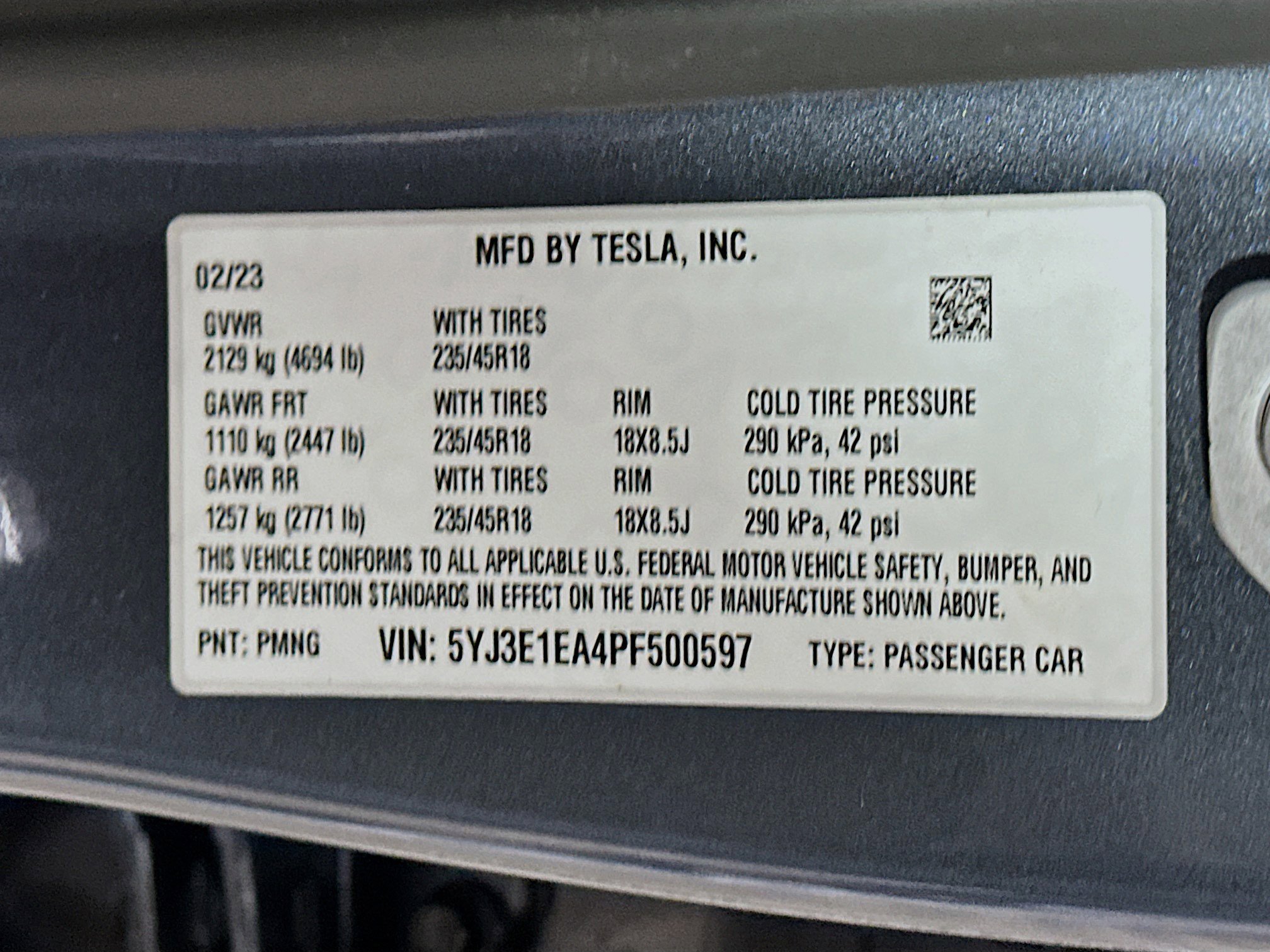 Used 2023 Tesla Model 3 Standard Range image 12