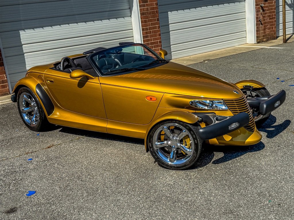 Used 2002 Chrysler Prowler image 39