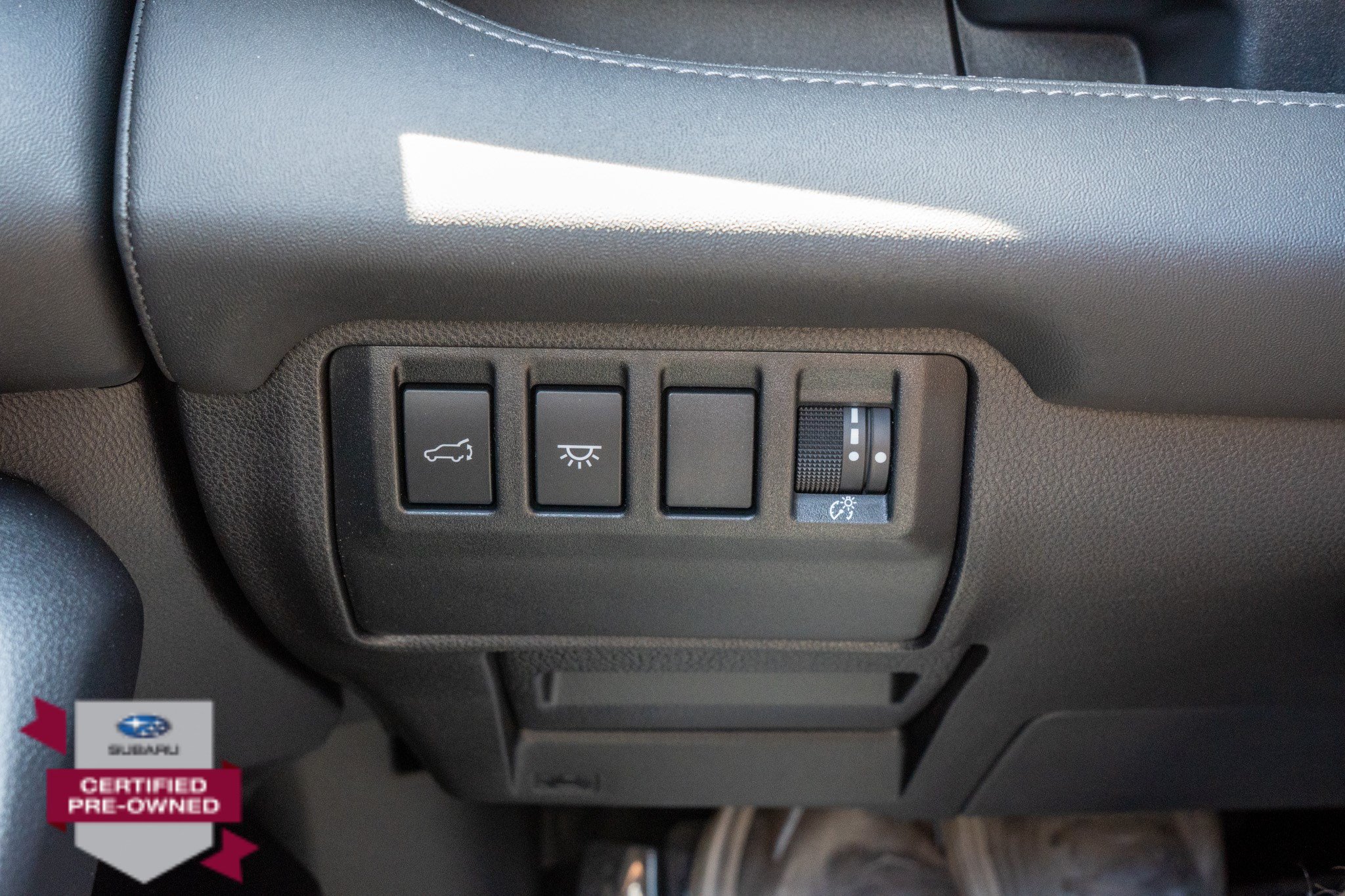 Used 2024 Subaru Ascent Limited w/ Technology Package AWD/4WD image 28