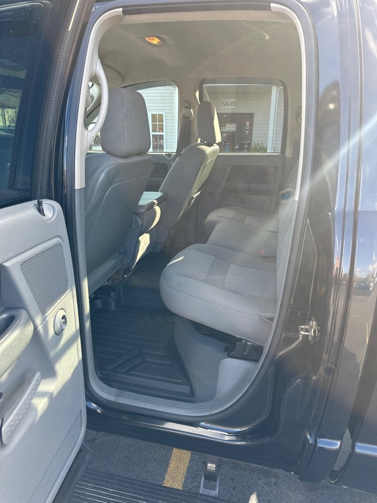 Used 2007 Dodge Ram 1500 Truck SLT image 13