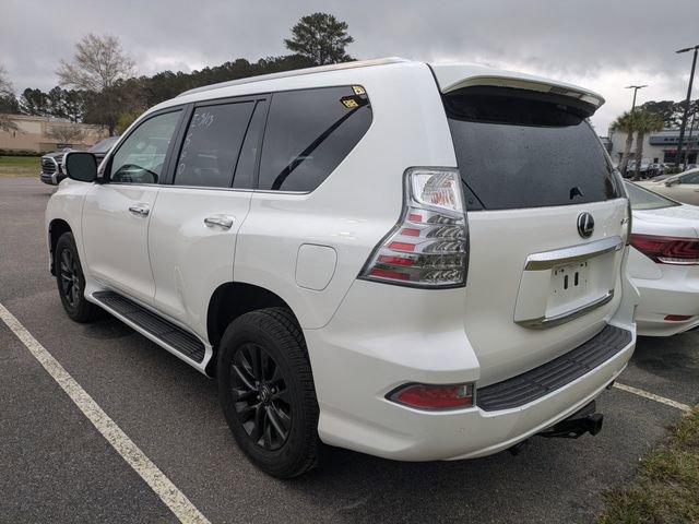 Used 2020 Lexus GX 460 Premium w/ Premium Package image 3