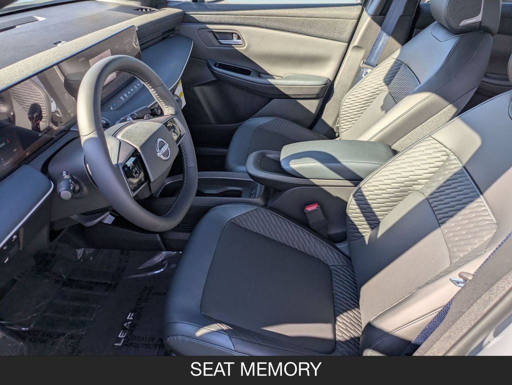 New 2026 Nissan Leaf Platinum+ w/ Cargo Package (Platinum+) FWD image 14