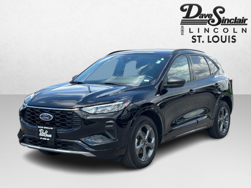 Used 2024 Ford Escape ST-Line w/ Tech Pack #1 AWD/4WD image 7