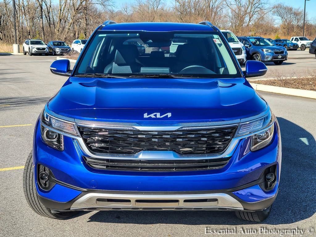 Used 2023 Kia Seltos S image 4