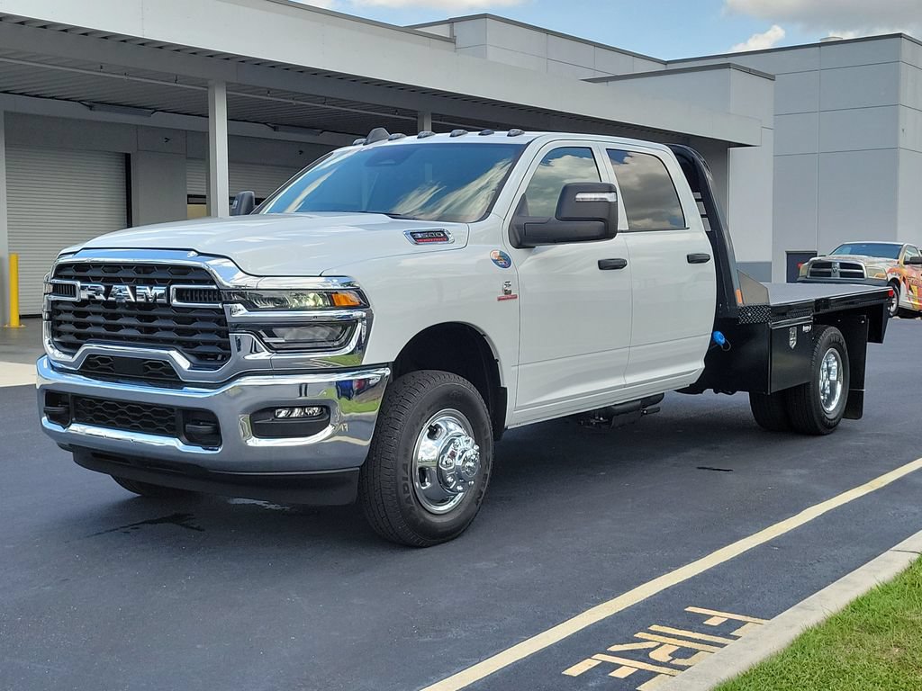 New 2026 RAM 3500 Tradesman w/ Chrome Appearance Group A AWD/4WD image 3