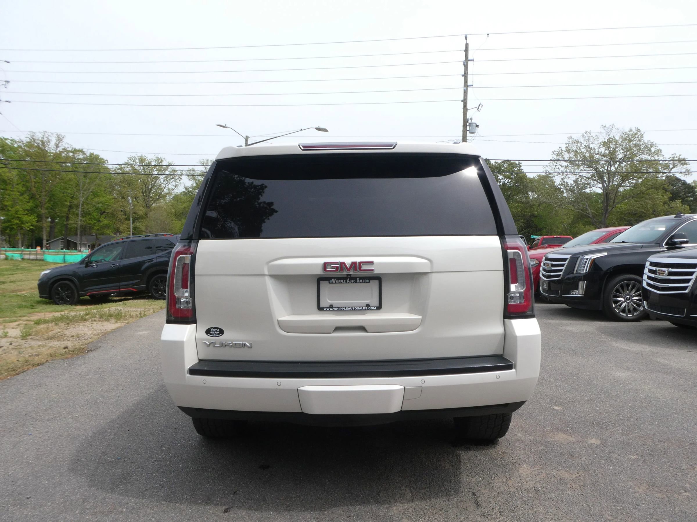 Used 2015 GMC Yukon SLT w/ Open Road Package AWD/4WD image 6